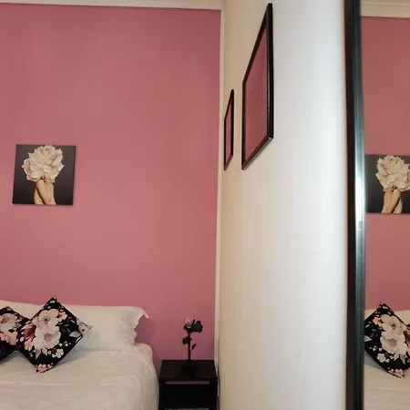 Luxury Sisters House 