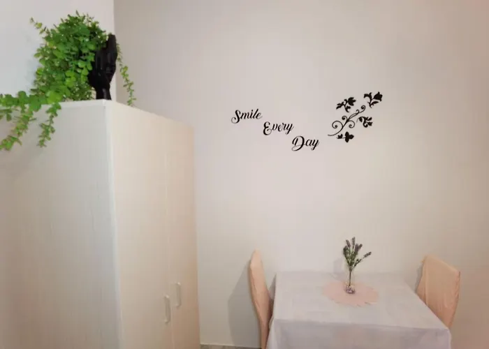 Luxury Sisters House 