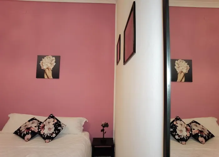 Luxury Sisters House 